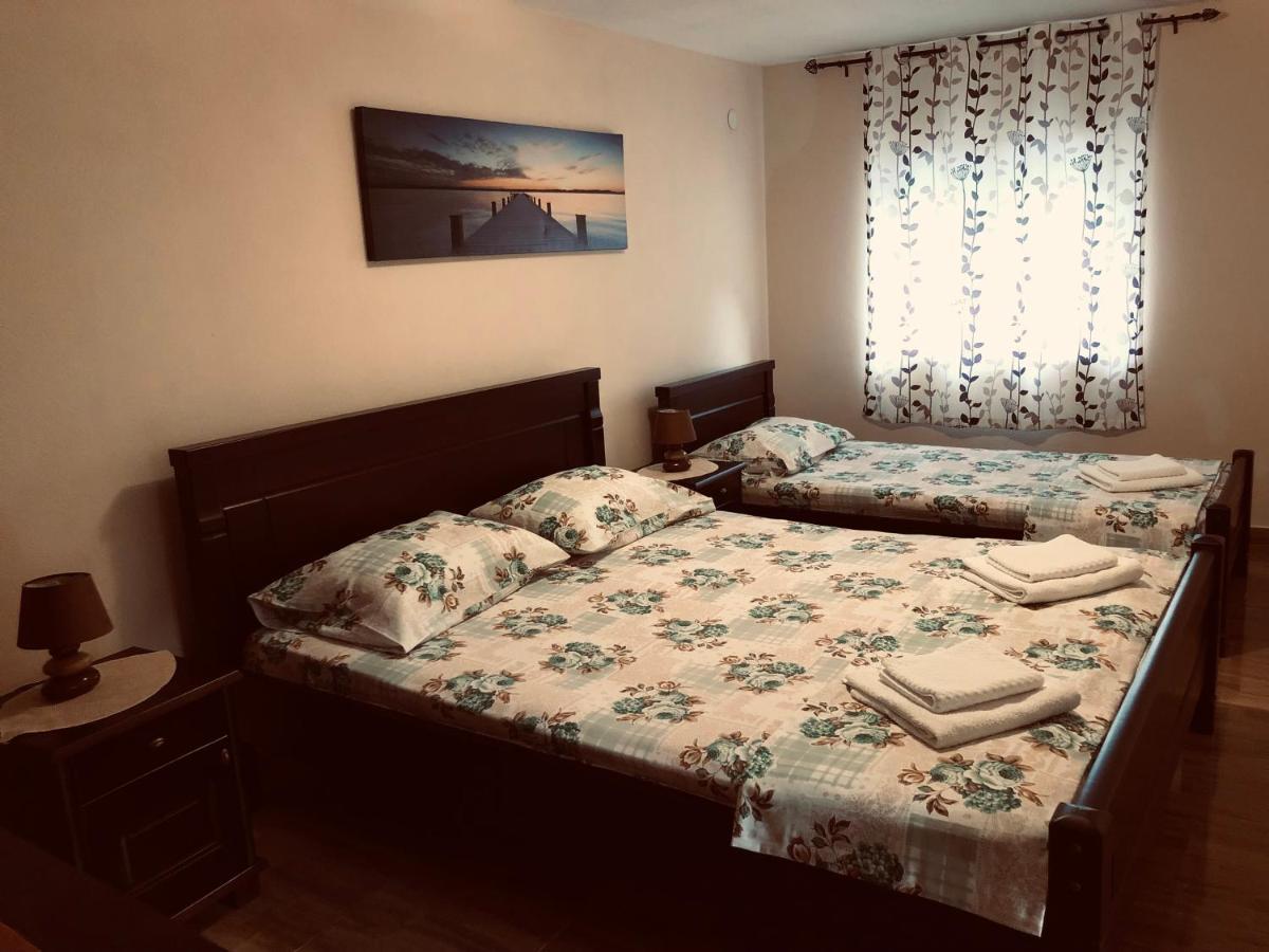 Apartments Panoramic Paradise Kotor Bagian luar foto