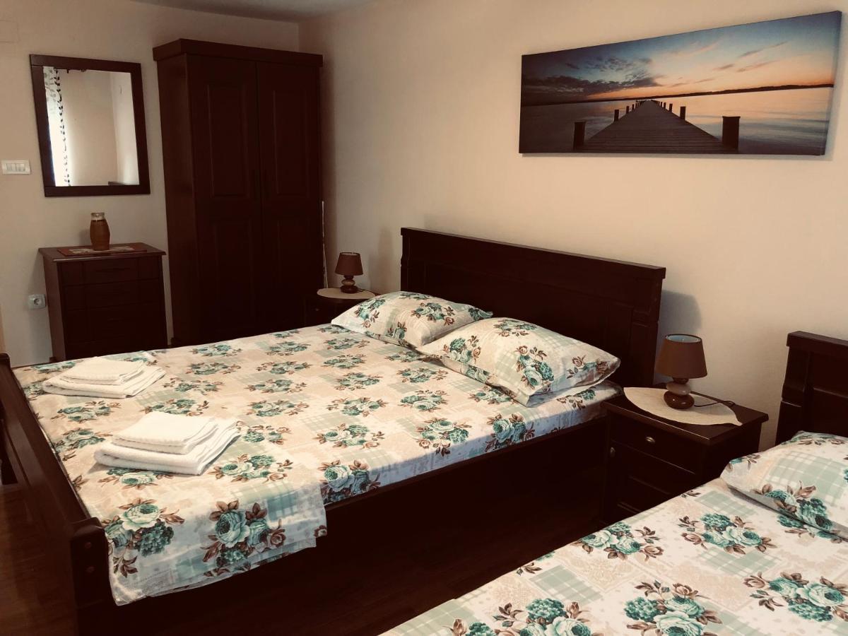 Apartments Panoramic Paradise Kotor Bagian luar foto