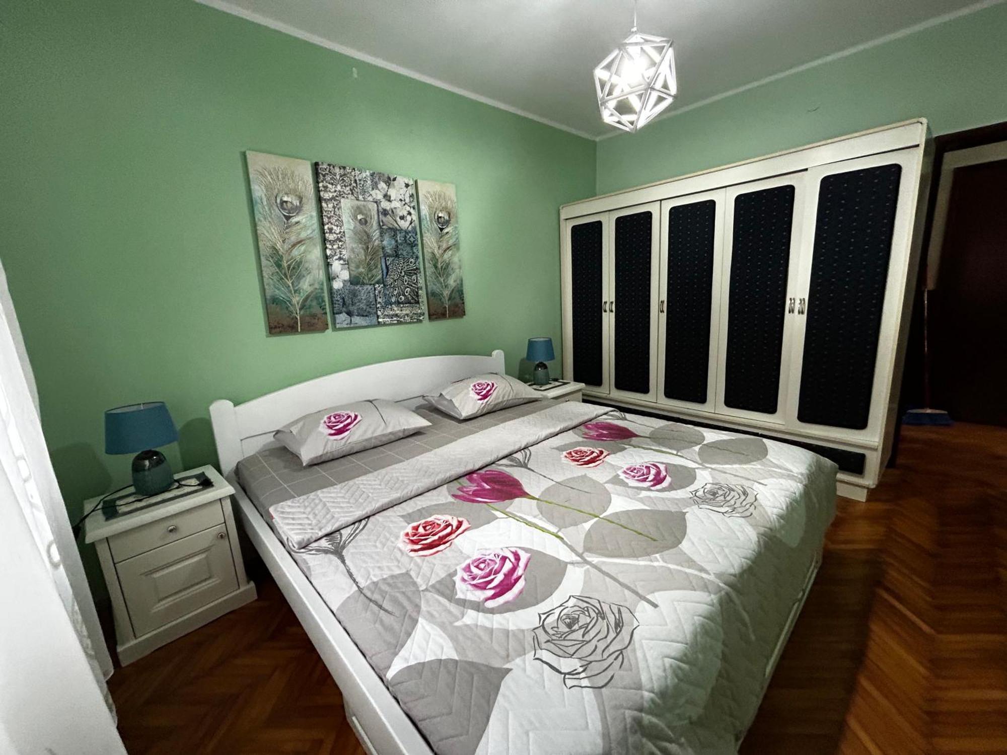 Apartments Panoramic Paradise Kotor Bagian luar foto