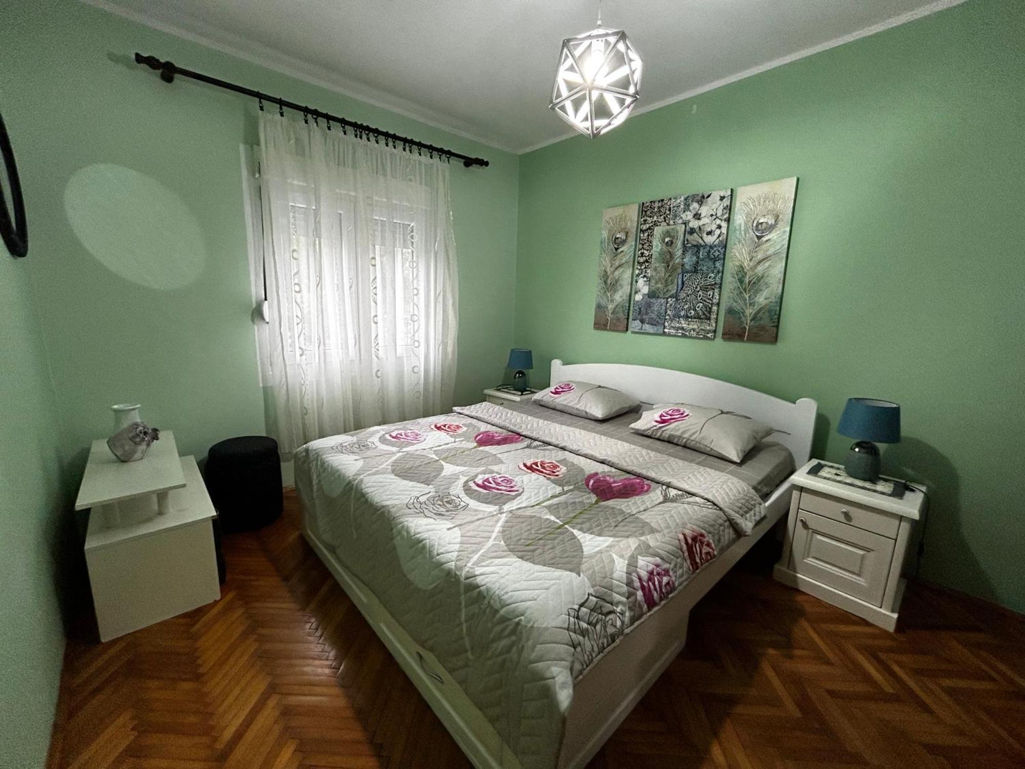 Apartments Panoramic Paradise Kotor Bagian luar foto